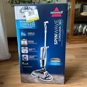 NIB
SpinWave Cordless Hard Floor Spin Mop Model 2315A